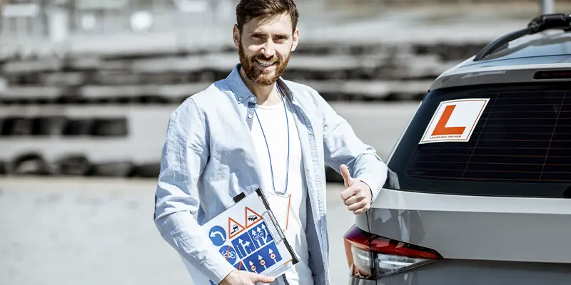 Profesor de Autoescuela