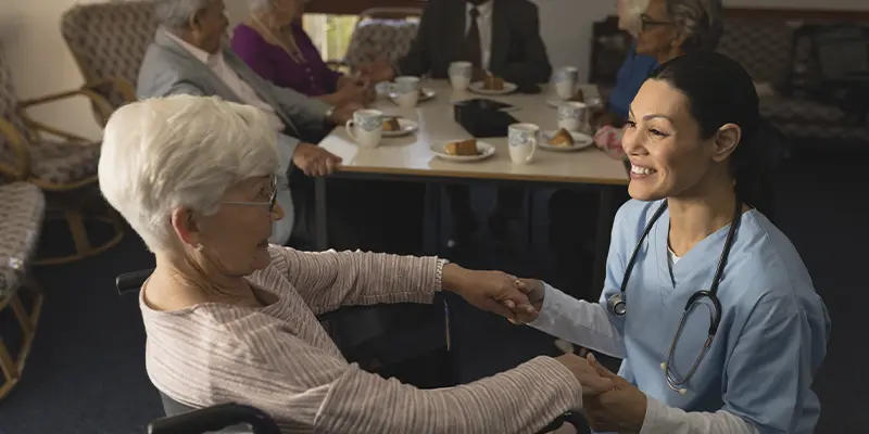 Atención Sociosanitaria a Personas Dependientes en Instituciones Sociales
